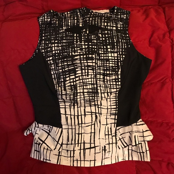 Jayee fitted top - Picture 1 of 4